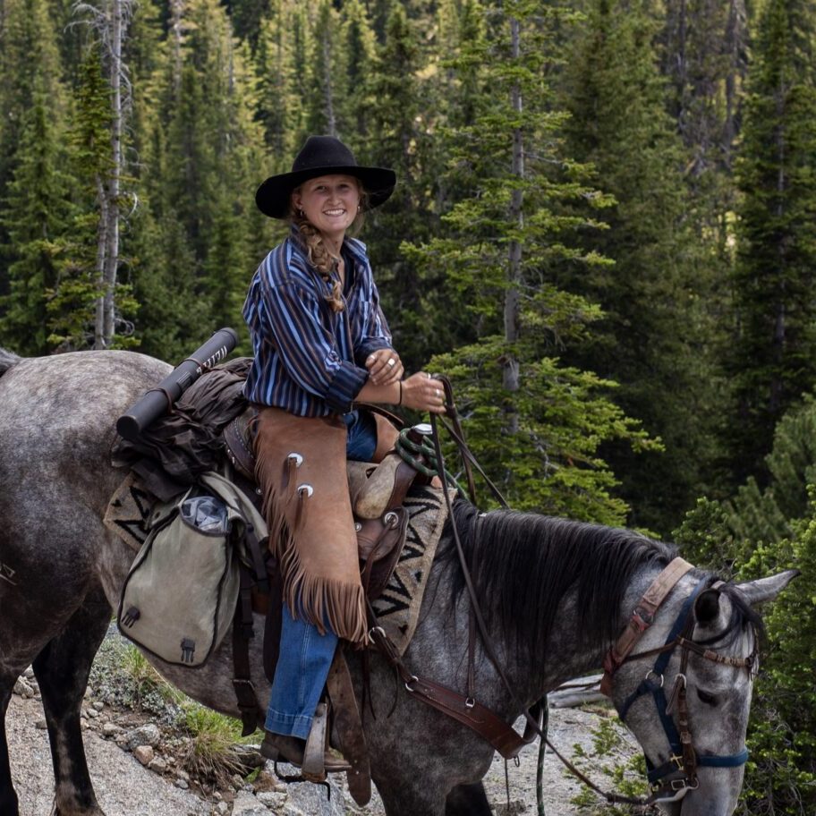 LEONNA HINNANT WEBSITE PIC